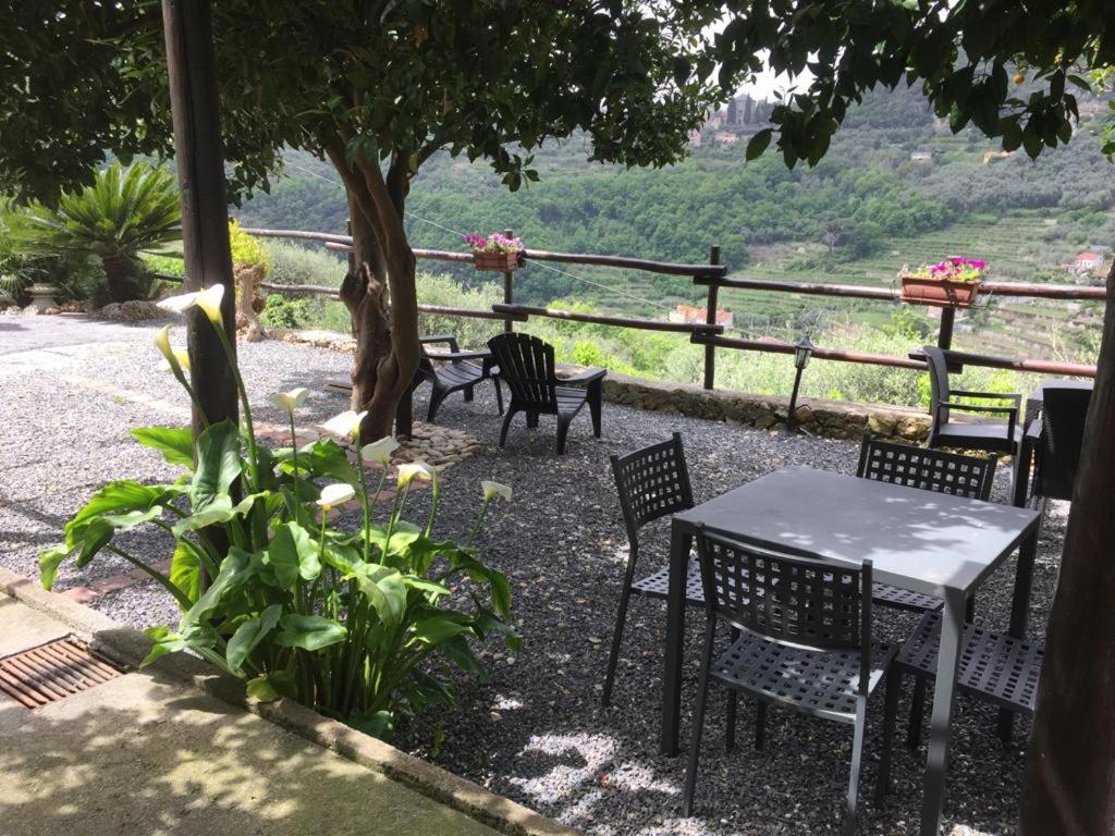 Agriturismo I Lamoi Finale Ligure Luaran gambar