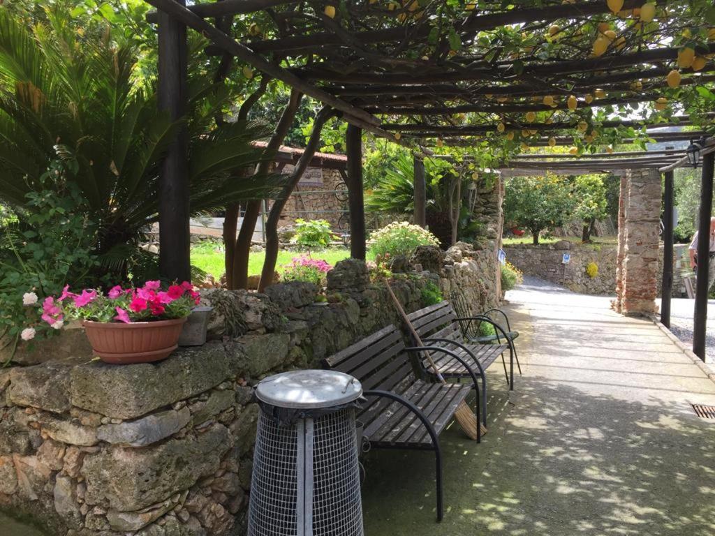 Agriturismo I Lamoi Finale Ligure Luaran gambar